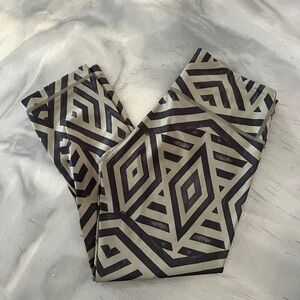 Lululemon Leggings, Geometric Patterned Leggings
